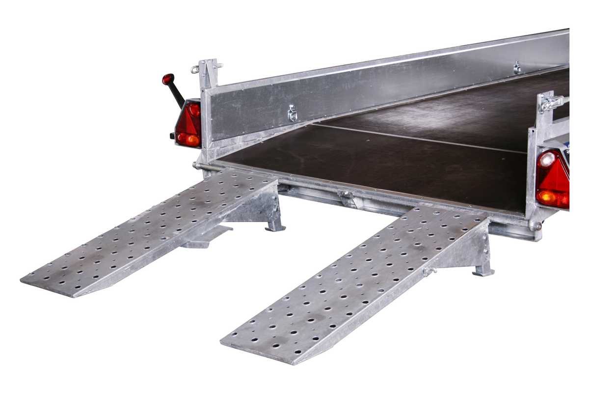 Variant 2718 B4 - Maskintrailer, 2700 kg