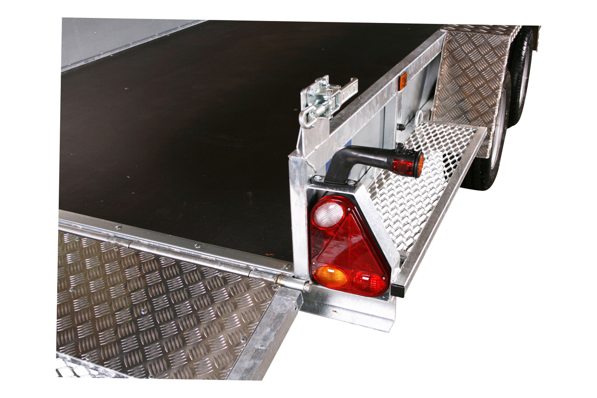 Variant 2718 M3 - Maskintrailer, 2700 kg