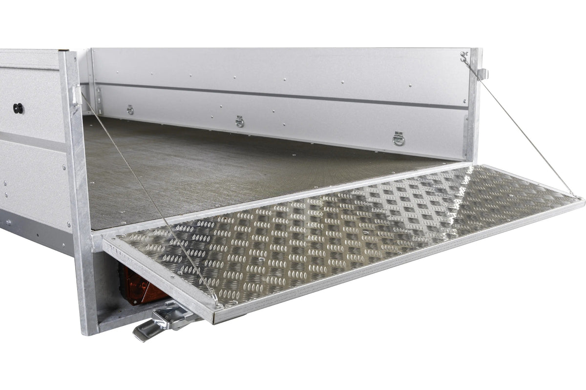 754F138UFS (18)